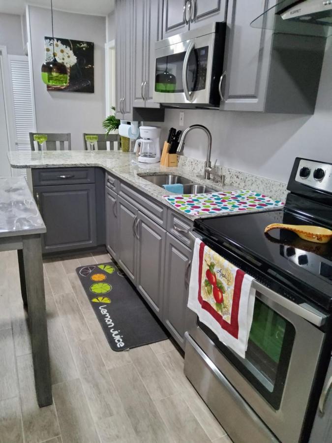 Beautiful Apartment Close To Everything Тампа Экстерьер фото