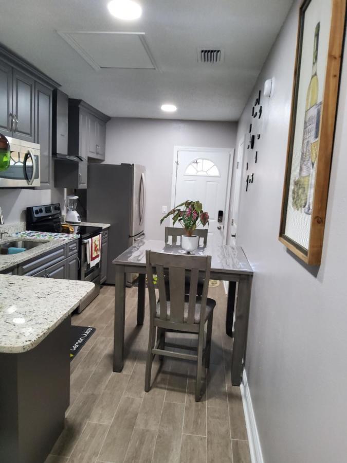 Beautiful Apartment Close To Everything Тампа Экстерьер фото
